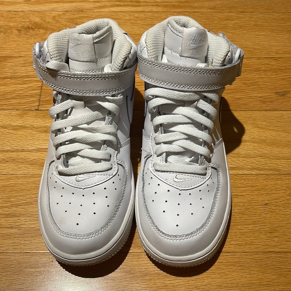 White Mid Top Air Force Ones